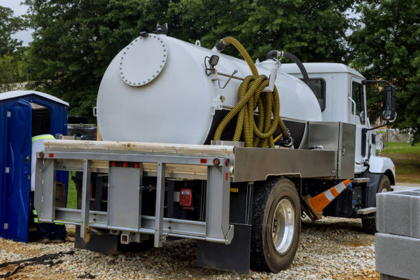 Portable Toilet Options We Offer in Marine, IL